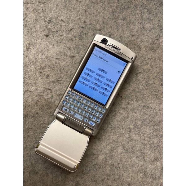 Điện thoại Sony ericsson P990i Chính hãng