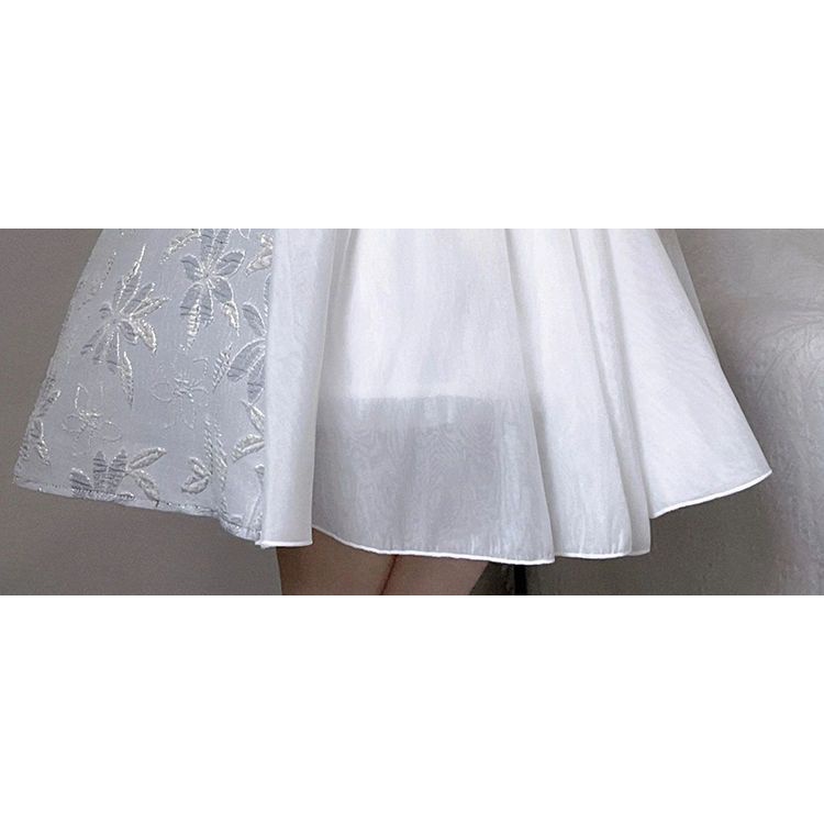 Set Áo Thun Ngắn Tay Cổ Tròn + Chân Váy Ngắn Thời Trang Nữ