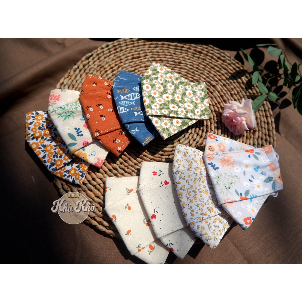 KHẨU TRANG VẢI THÔ ĐŨI CARA 3D HOA NHÍ HANDMADE LÓT COTTON MỀM CHO MẸ VÀ BÉ