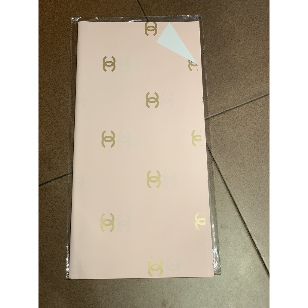 Tập 20 tờ giấy mika trơn Louis Vuitton , Gucci , Channel , sang chảnh