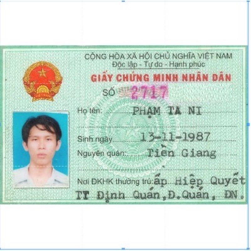 MASK DETOX (MẶT NẠ NGHỆ MẬT ONG ĐẶC BIỆT)