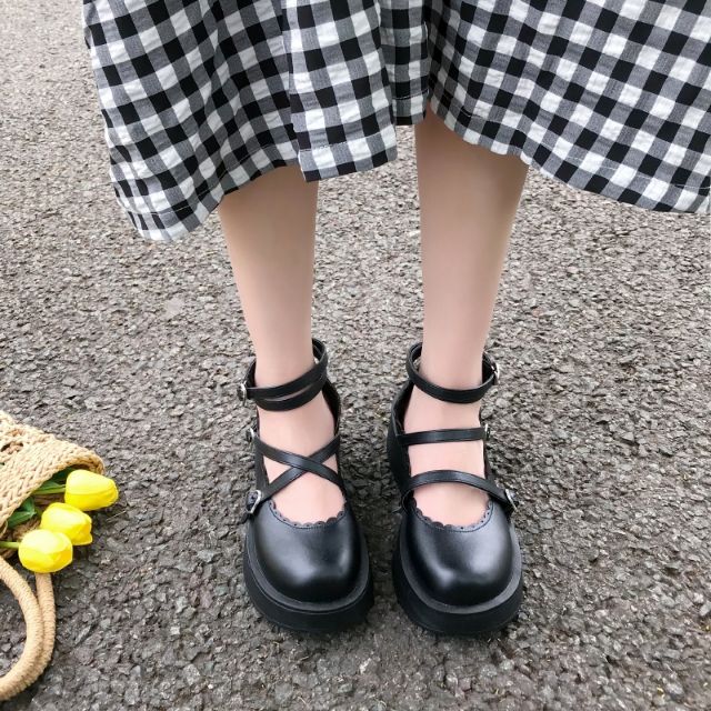 (SẴN 1 SỐ SIZE) Giày Ulzzang Nữ Đế 6 phân Khoá trái tim CỰC CUTE | BigBuy360 - bigbuy360.vn