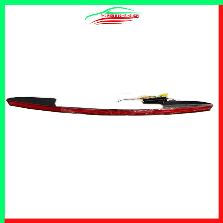 Ốp tay cốp sau có đèn led Santafe 2019-2023 ánh sáng đỏ trang trí xe