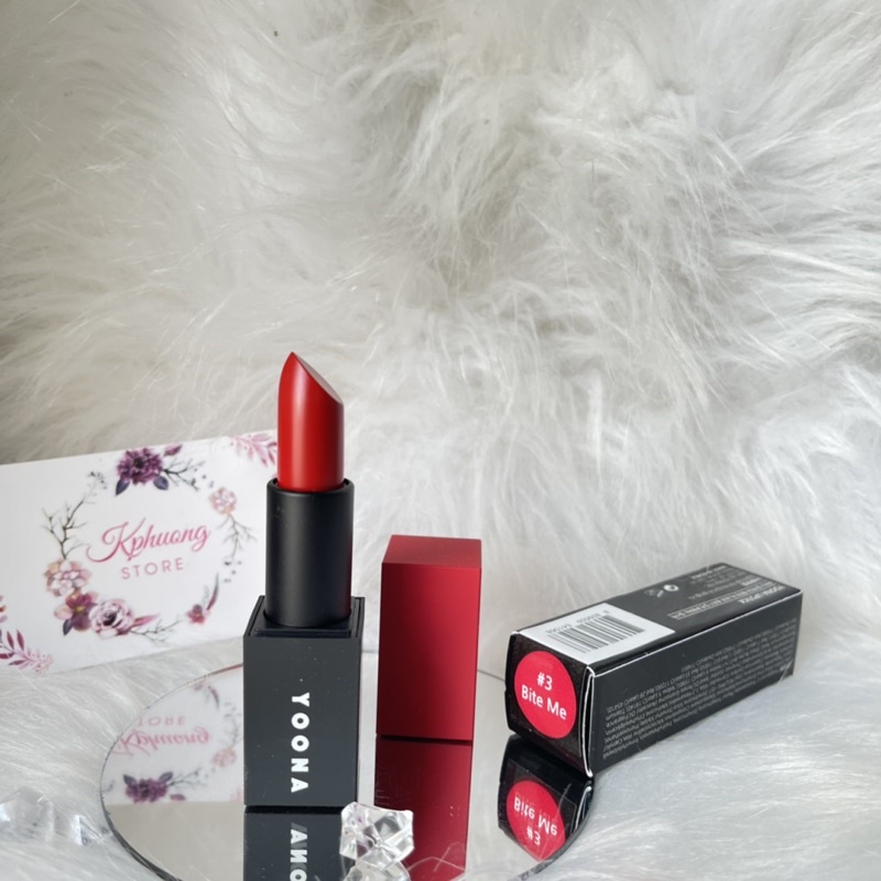 Son Yoona Matte Lip chất son mịn lì, lâu trôi