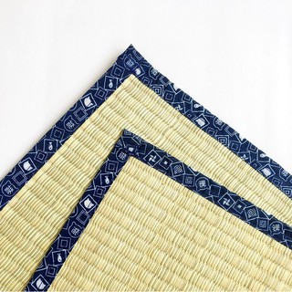 HÀNG CHÍNH HÃNG GIẢM GIÁ: Chiếu Cói Tatami Cho Trẻ Em 70x110 - Xanh Lam + Quà tặng Huy hiệu chống muỗi cho bé yêu