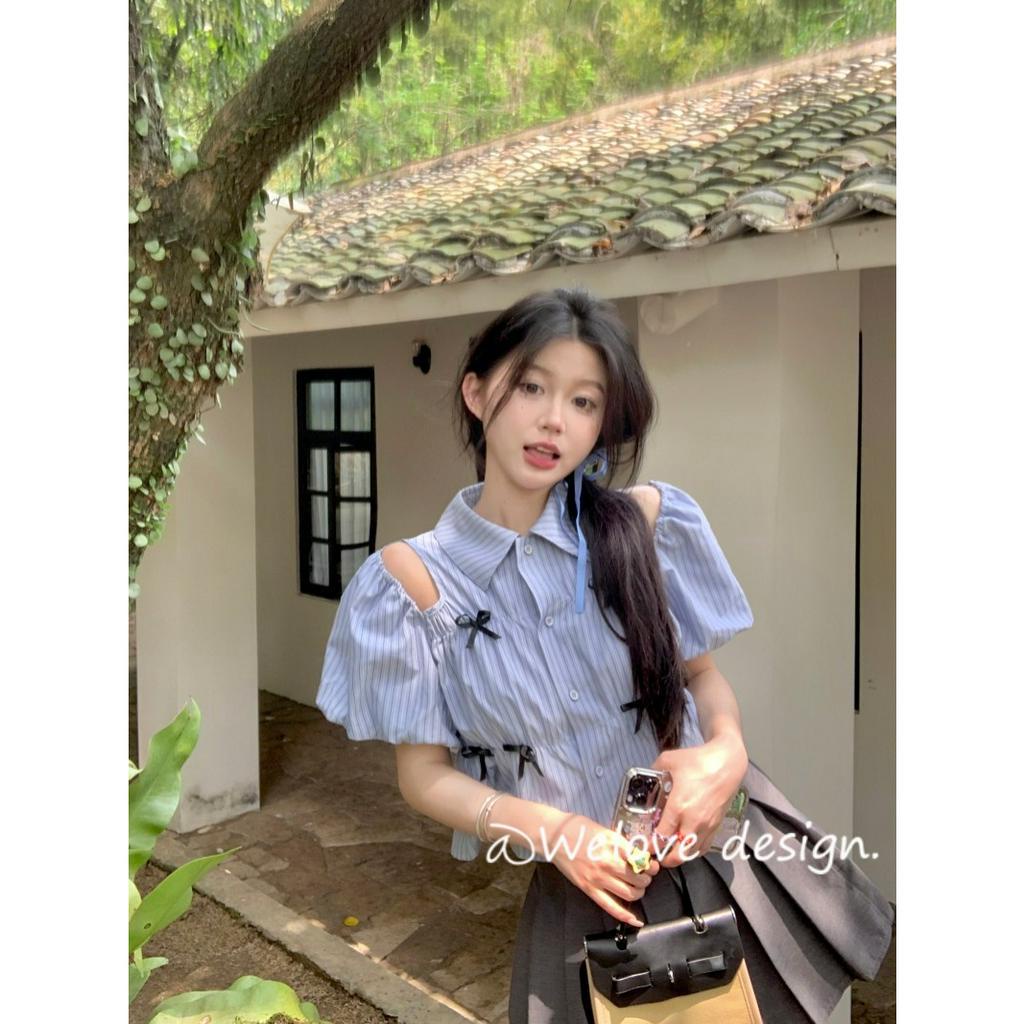 「 WELOVE1 」Áo Sơ Mi Búp Bê Tay Ngắn Bồng Kẻ Sọc Màu Xanh Dương Phối Nút Thắt Nơ Phong Cách Hàn Quốc Giản Dị Dành Cho Bạn Nữ