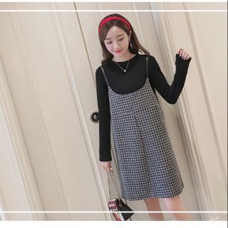 Váy bầu kẻ caro thu đông có nắp mở cho con ti