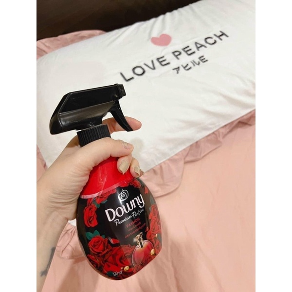 Xịt Thơm Downy Hương Nước Hoa Hàng Nội địa Thái Lan 370ml