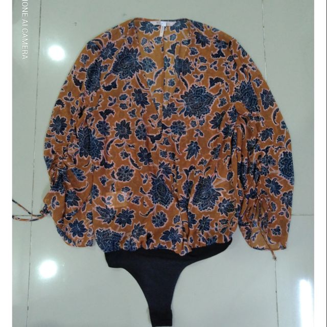 Áo Bodysuit size S