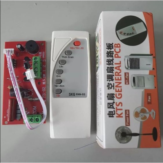 Bộ điều khiển từ xa cho quạt bàn, quạt cây, treo tường, mạch đỏ tiếng việt loại tốt có cầu chỉ bảo vệ an toàn