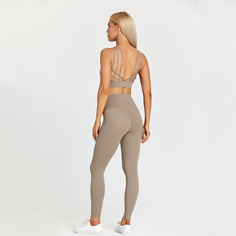 One set Áo Ngực Thể Thao Đan Dây Chéo Lưng &amp; Quần Legging Tập yoga