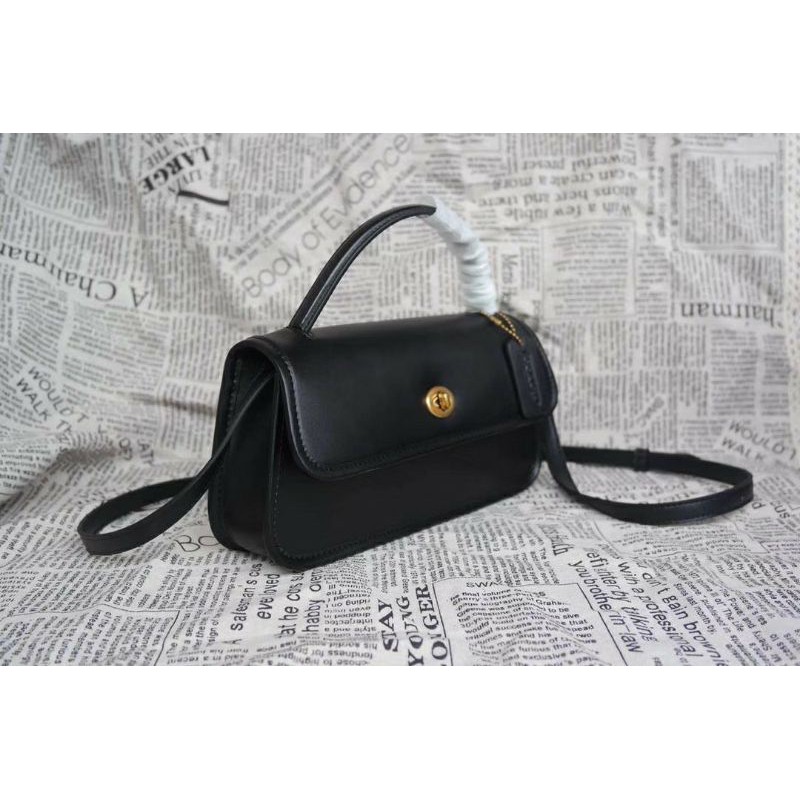 ❤️COACH TURNLOCK CLUTCH CROSSBODY BAG