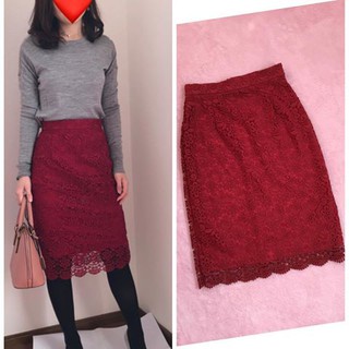Chân váy ren uniqlo