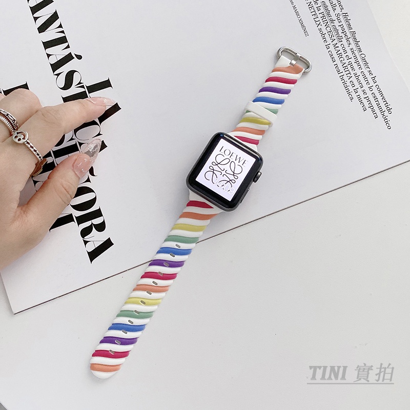 Dây đeo silicon thích hợp cho Apple Watch Series IWatch 7 / 6 / 5 / 4 / 3 /SE 44mm / 40mm / 42mm / 38mm /41mm / 45mm