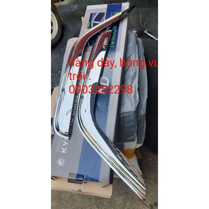 vè che mưa hyundai mạ crom , vè che mưa hd65,hd72,hd99, hd78,n250, e maity, maity 2...hàn quốc,giá 01 đôi có lip lắp