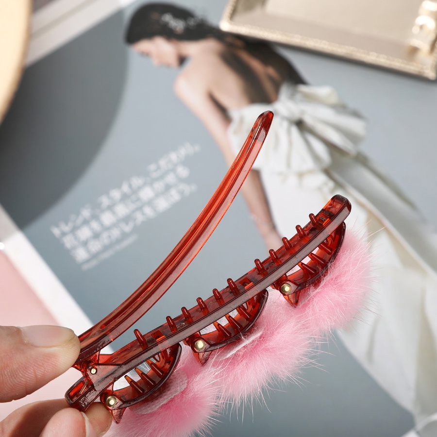 Cài tóc phủ lông phong cách Hàn Quốc dành cho nữ