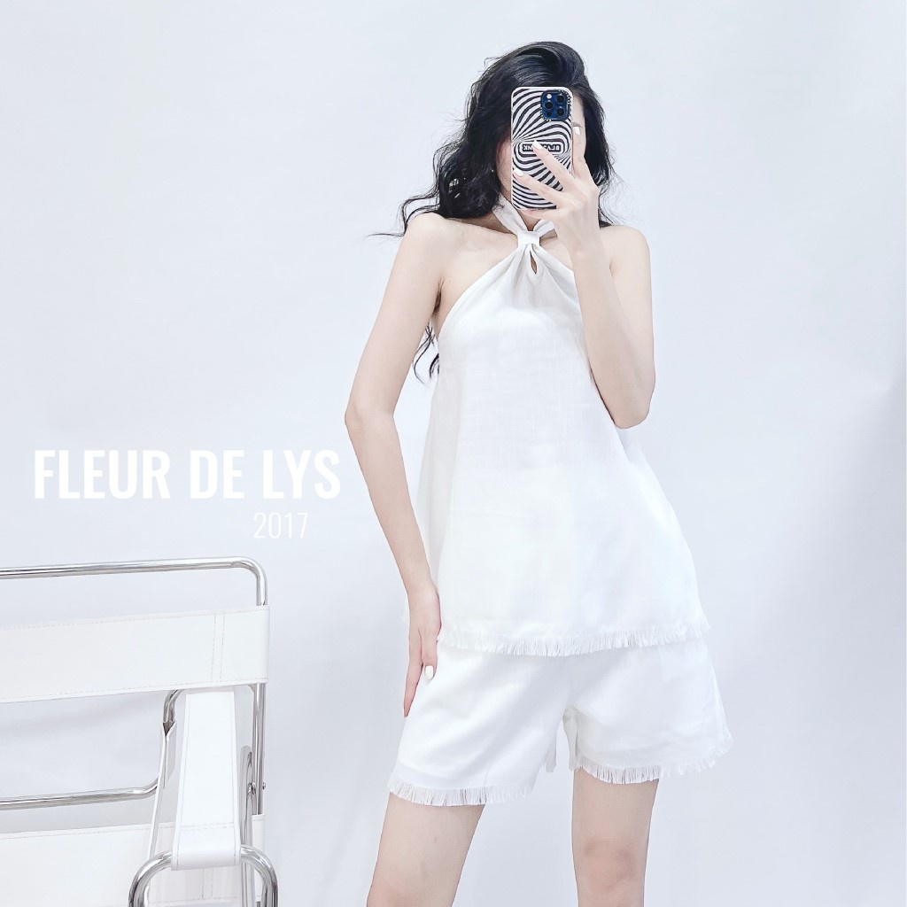 Set nữ Delys áo cổ yếm quần sooc viền tua