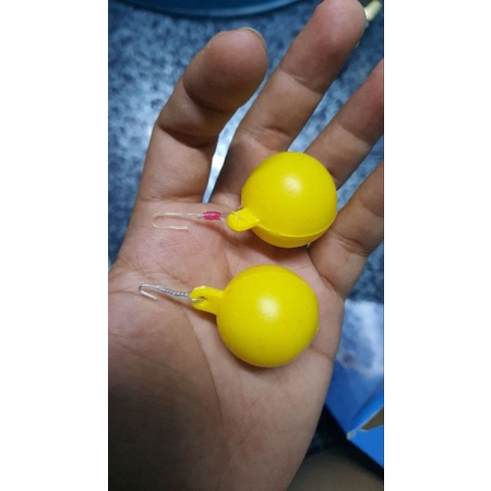 Banh để cò câu cá. dùng để gác bẹo . có bi bên trong