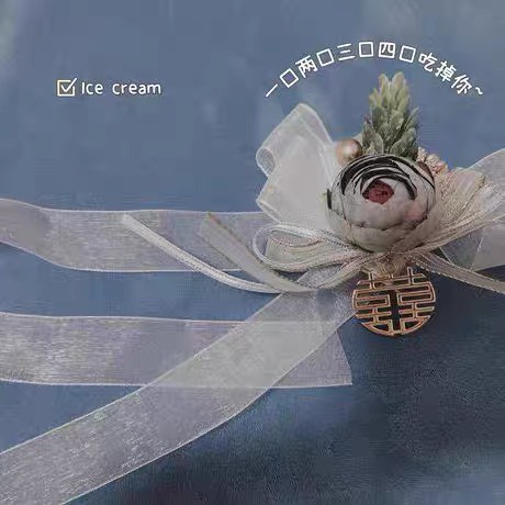 VÒNG HOA ĐEO TAY ĐÁM CƯỚI CHO PHÙ DÂU - KIỂU BÔNG HỒNG