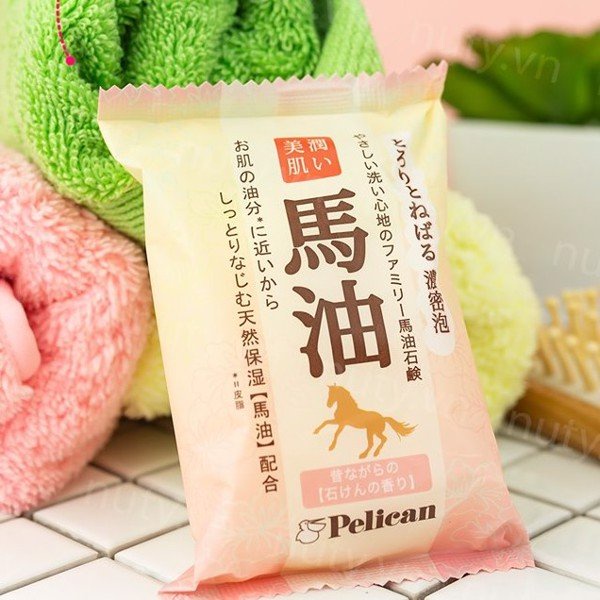 Xà Phòng Rửa Mặt Pelican Chiết Xuất Từ Dầu Ngựa 100g NHẬT BẢN