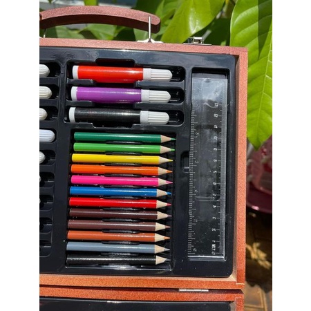 BỘ BÚT MÀU HỘP GỖ, QUÀ KM SỮA NAN