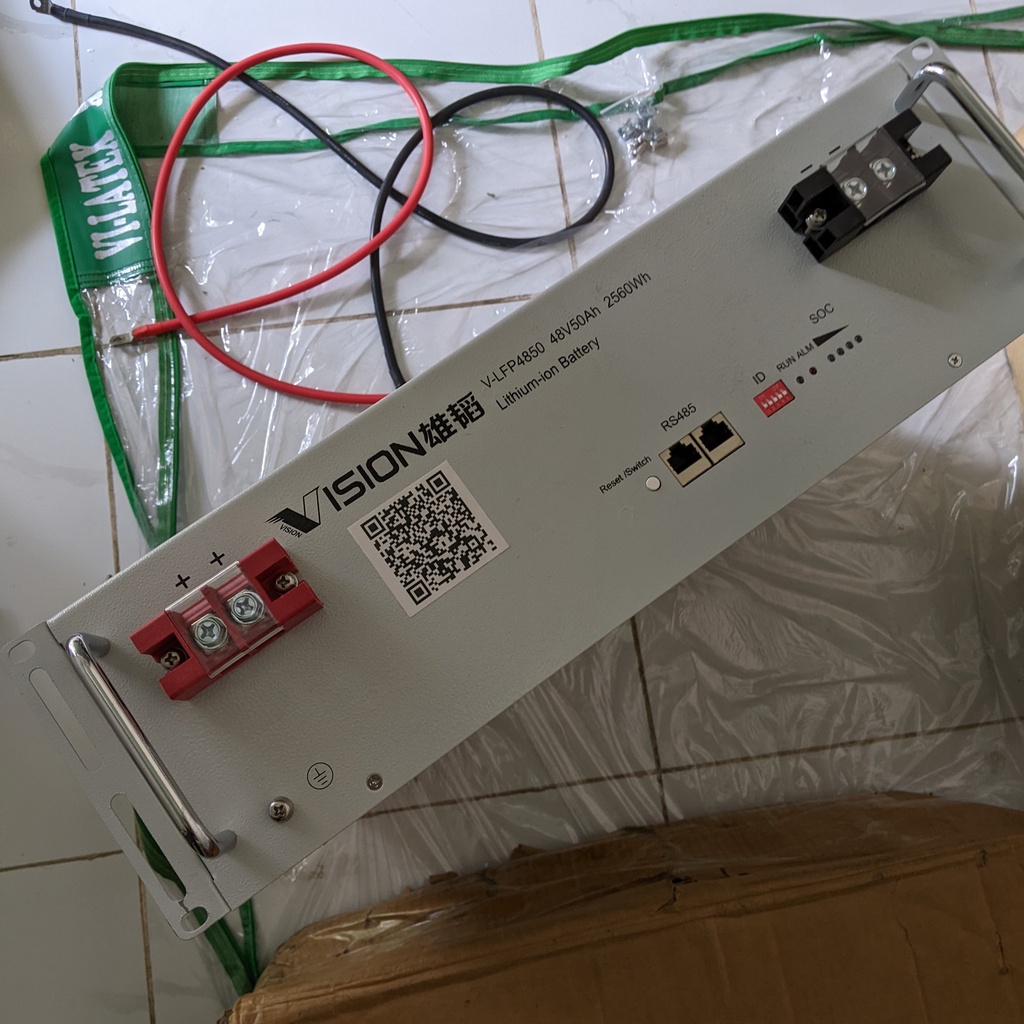 Pin Lithium Vision V-LFP4850 48V 50Ah cho năng lượng mặt trời, viễn thông