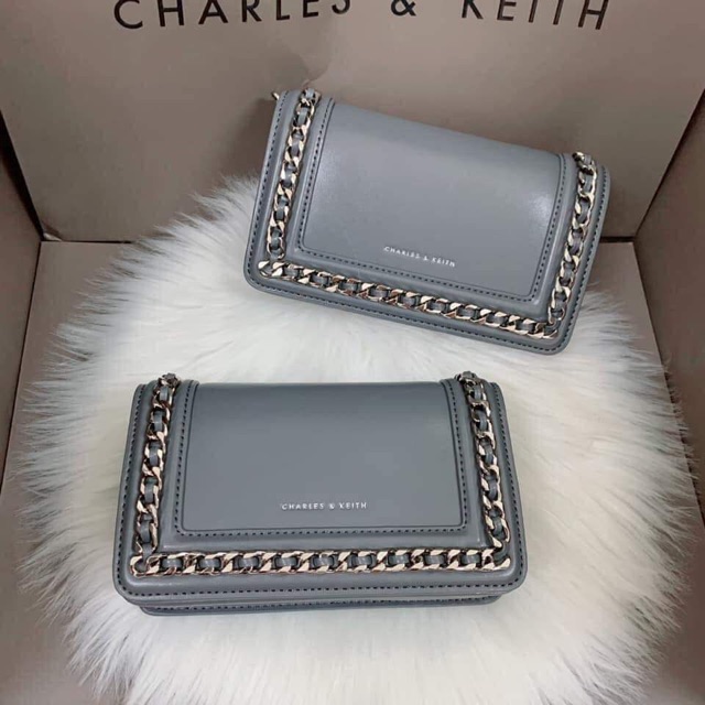 Túi viền xích cnk auth có sẵn