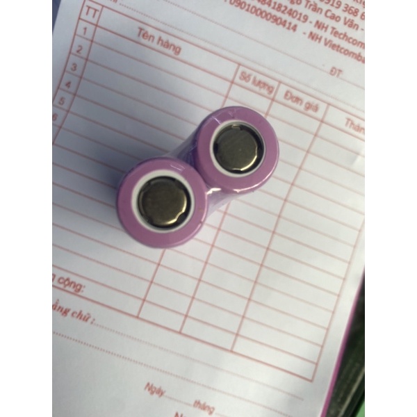Pin 3.7v đầu bằng 1 vỉ 2 viên