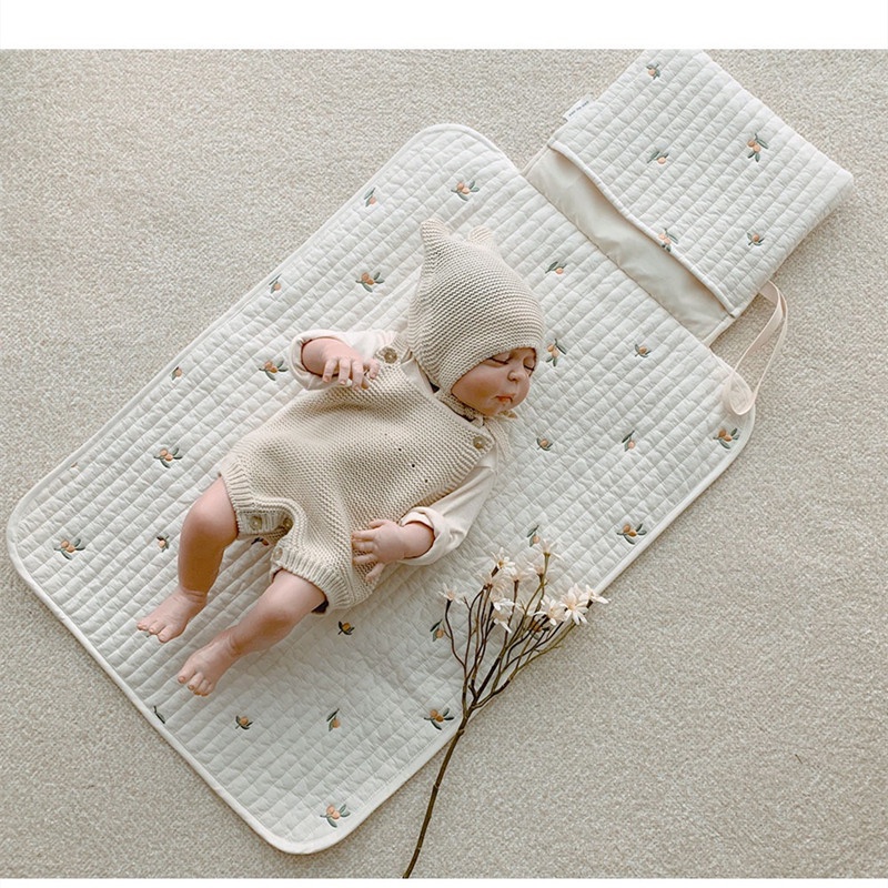 Đệm Cotton Tinh Khiết Chống Nước Thay Đổi Được Di Động Cho Bé Sơ Sinh