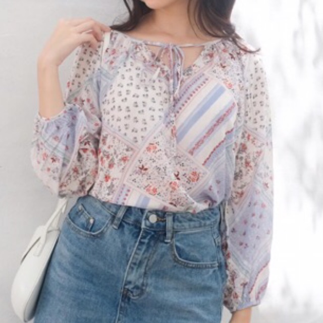 Ceci Cela - Áo Sienna Tay Dài Cột Cổ - White