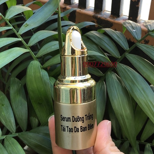SERUM GIA TRUYỀN NGÂN ANH DƯỠNG TRẮNG TÁI TẠO 25ml