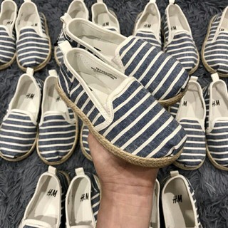 Giày slipon HM