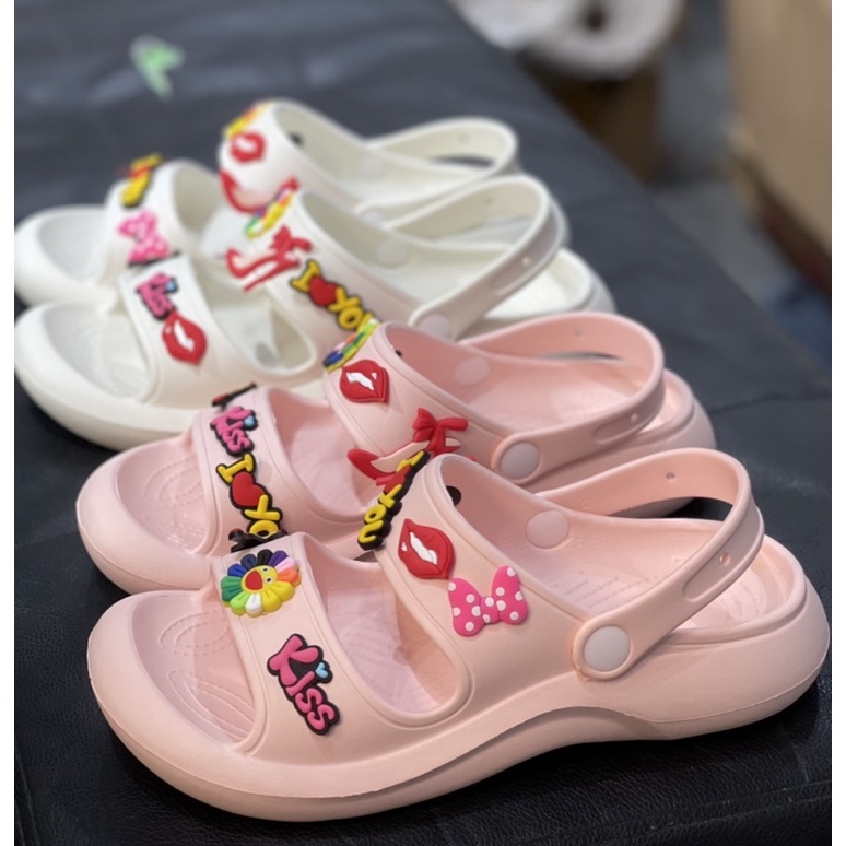 Dép 2 quai ngang - Dép crocs siêu mềm, chống trơn trượt, tặng kèm 14 Jibbitz