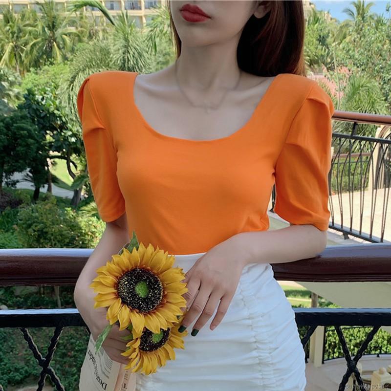 Áo Croptop Tay Ngắn Thiết Kế Hở Lưng Quyến Rũ Cho Nữ