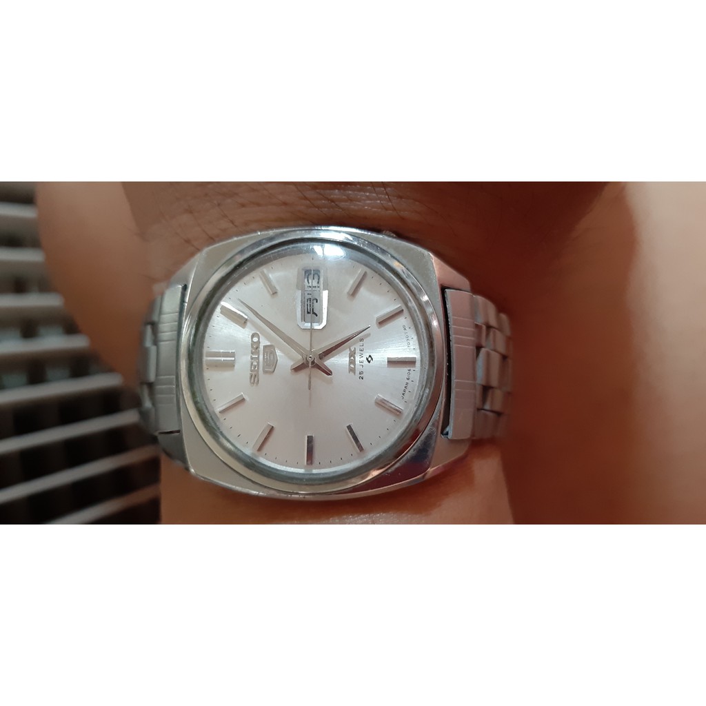 Đồng hồ nam seiko hàng si