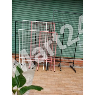 khung treo phụ kiện có chân