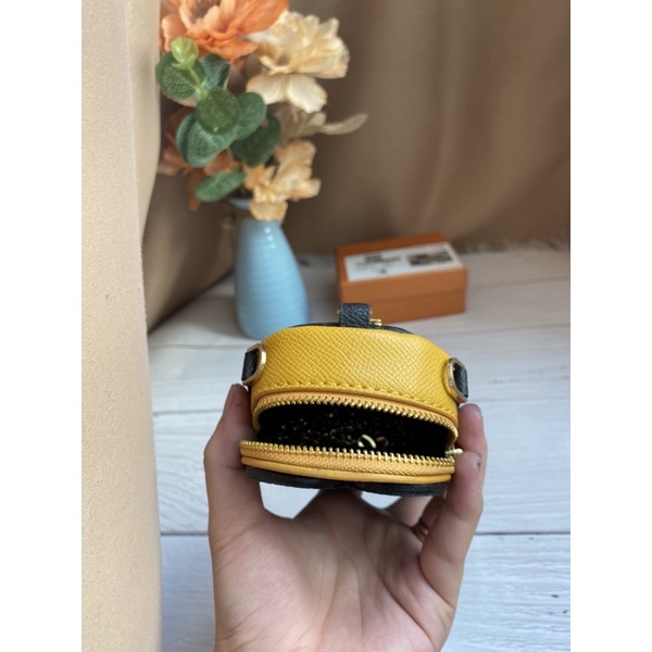 Ví đeo chéo da thật full box đã sử dụng