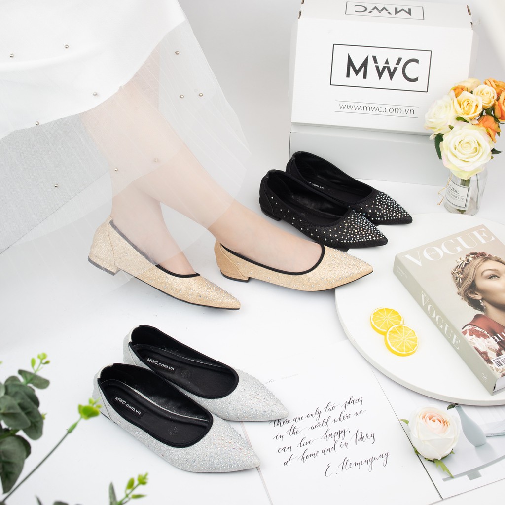 Giày búp bê nữ mũi nhọn đính đá MWC NUBB- 2203 | BigBuy360 - bigbuy360.vn