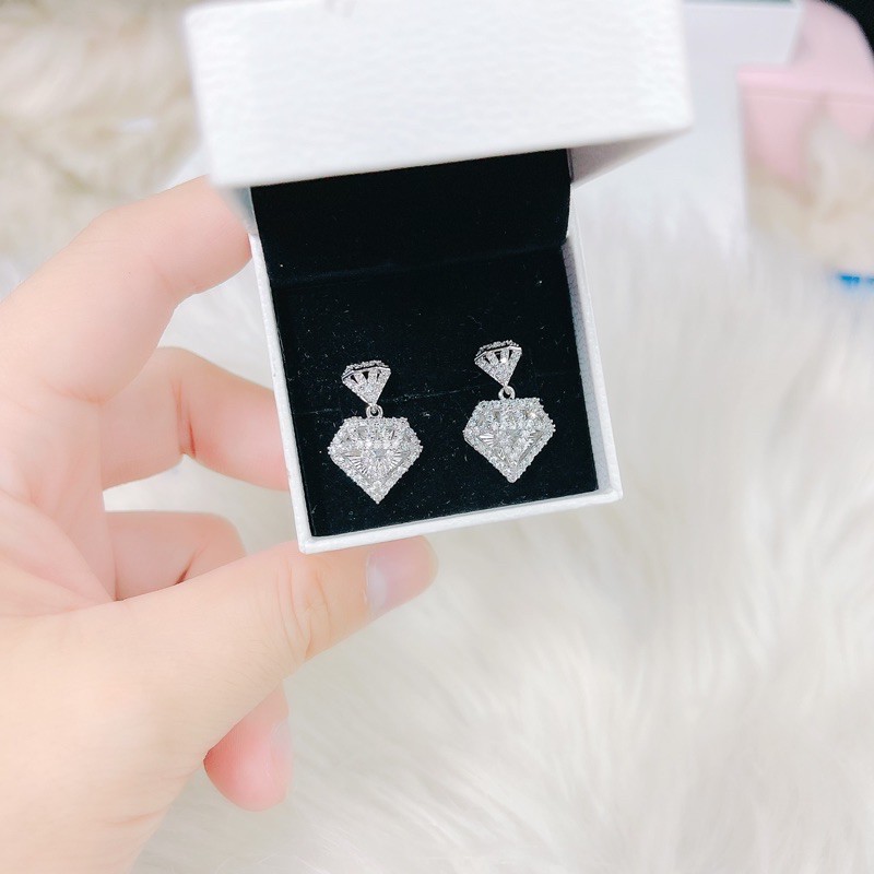 Bông tai hình viên kim cương mạ bạch kim