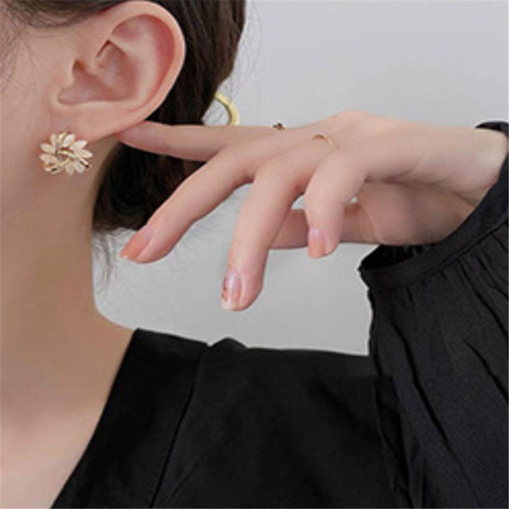 Khuyên Tai Dáng Dài Hình Cánh Hoa Đính Đá Opal 1 Cái