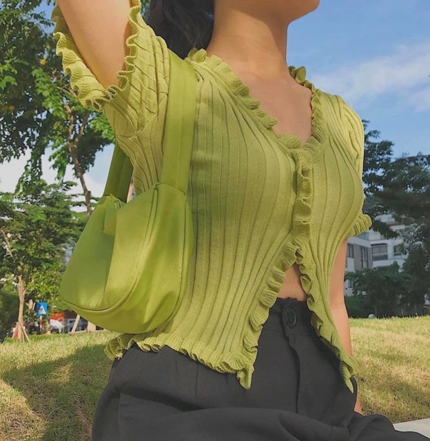 ÁO LEN KIỂU CÚC BÈO XẺ GIỮA QUẢNG CHÂU MS10002