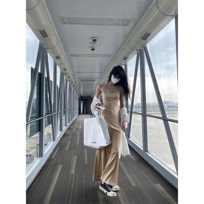 Đầm Hai Dây Dáng Ôm Gợi Cảm Thời Trang Mùa Hè 2022 Cho Bạn Gái