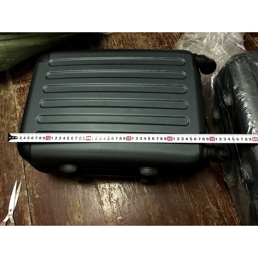 vali du lịch ThaiVi vali kéo nhựa được bảo hành 5 năm (,Bánh Đặc,)