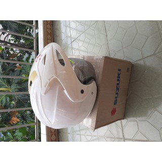 Nón bảo hiểm Suzuki (trắng) Indonesia