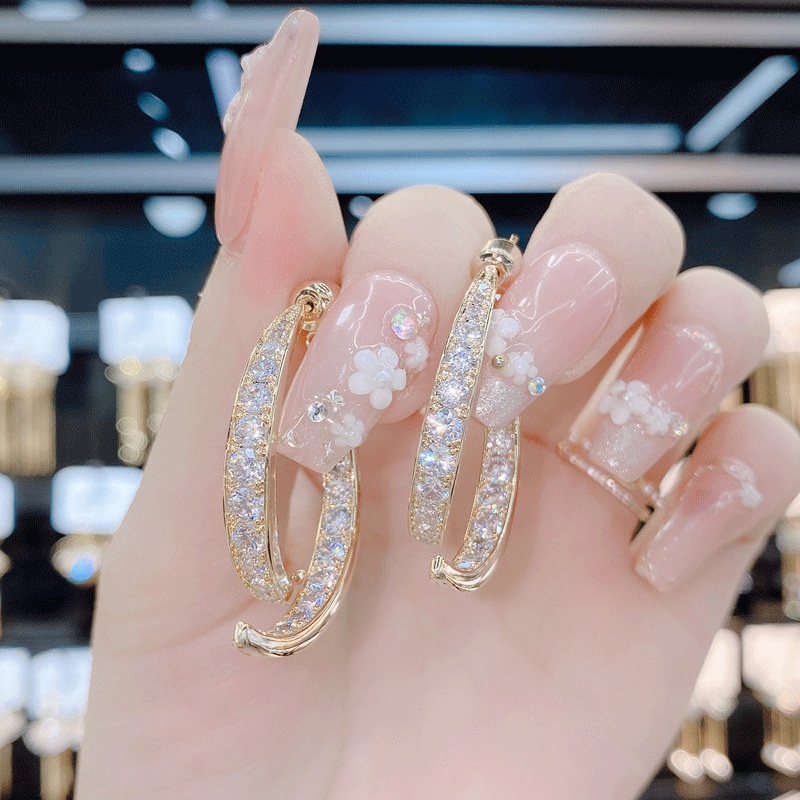 Đôi bông tai mặt hình thánh giá đính đá phong cách vintage cho nữ