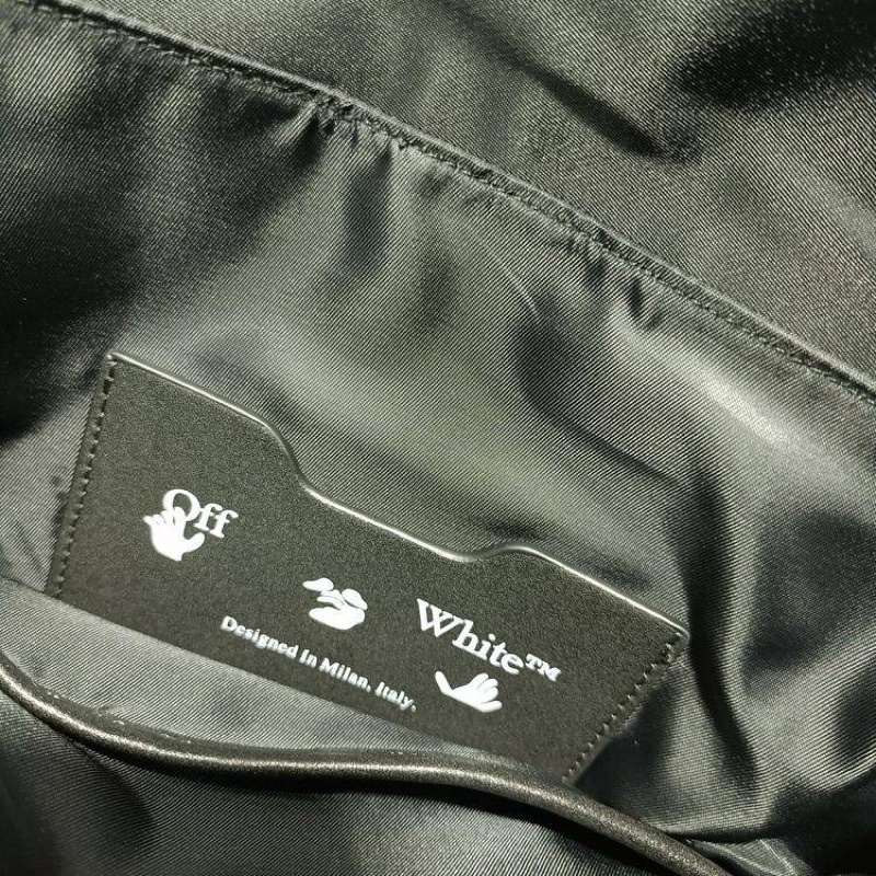 Túi cầm tay Off White logo print clutch bag ss22