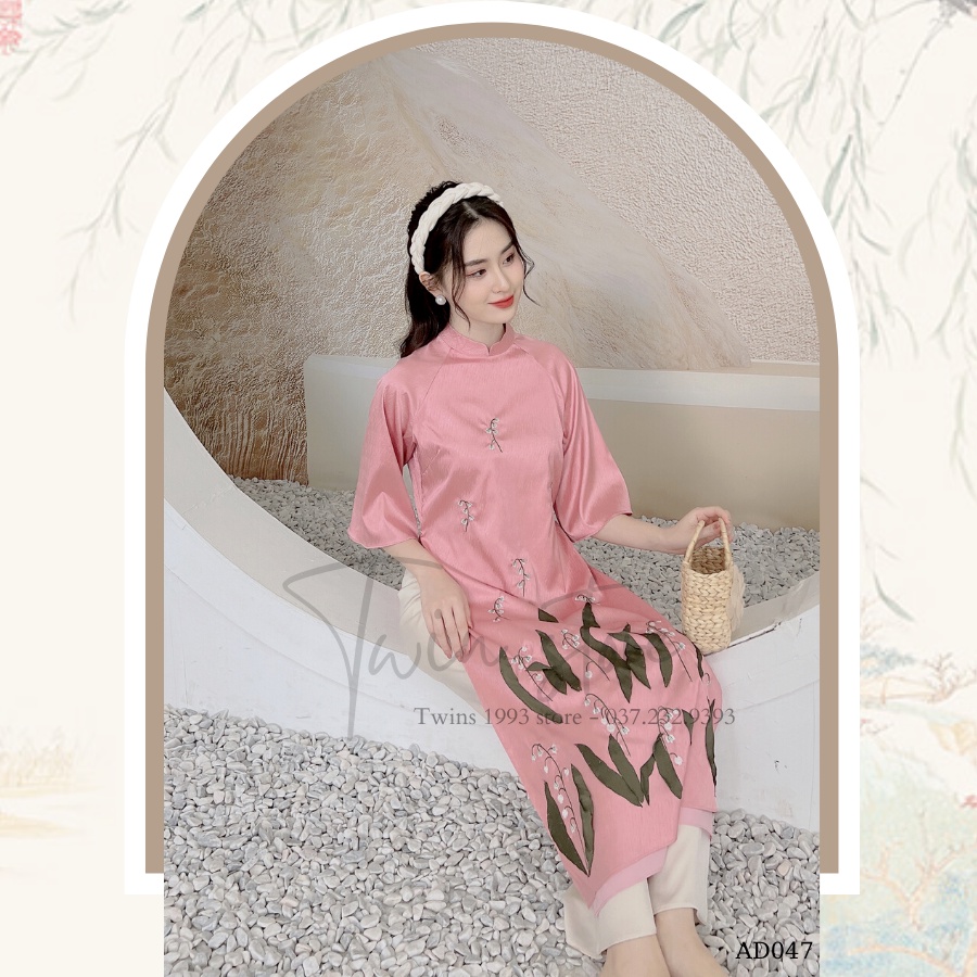 Áo dài cách tân KÈM QUẦN dáng suông TWINS STORE chất lụa vân gỗ thêu hoa, đính lá vải - AD047