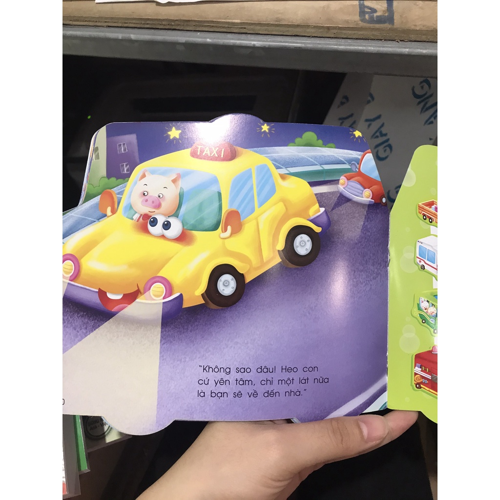 Sách - Thế giới ô tô : Xe Tác - xi nhanh nhẹn