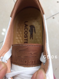 Giày trắng gót nâu Lacoste
