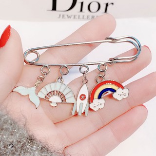 Cài áo ghim băng đính charm